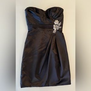 Black bridesmaid’s dress